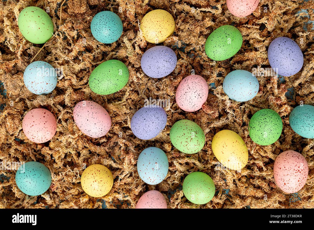 Mehrfarbige ostereier isoliert Stockfoto