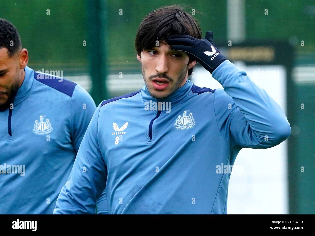 Sandro TONALi von Newcastle United während eines Trainings im Newcastle United Training Centre in Newcastle. Bilddatum: Dienstag, 24. Oktober 2023. Stockfoto