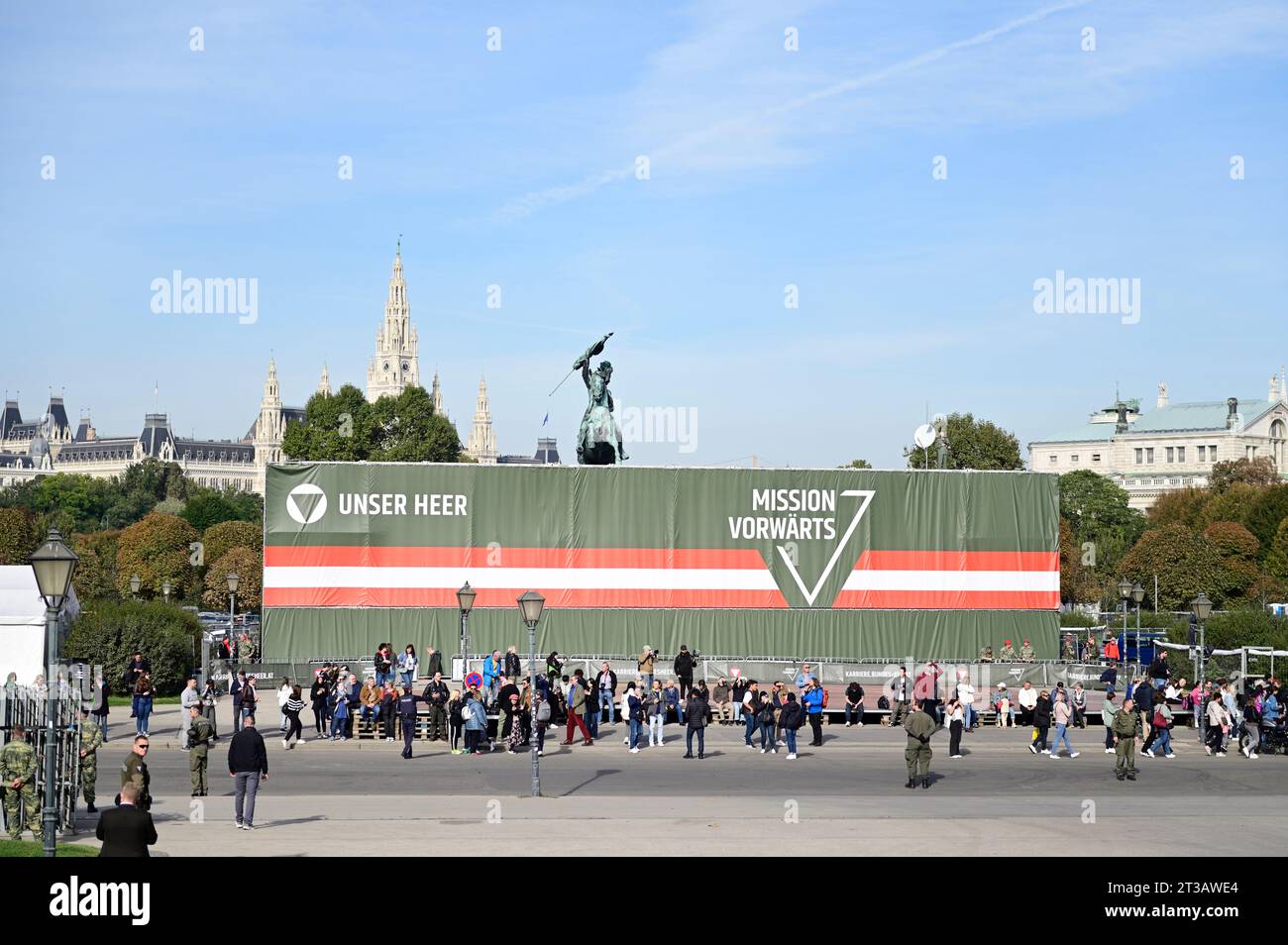 Wien, Österreich. Oktober 2023. Ausstellung der Bundeswehr in Wien auf dem Heldenplatz Stockfoto