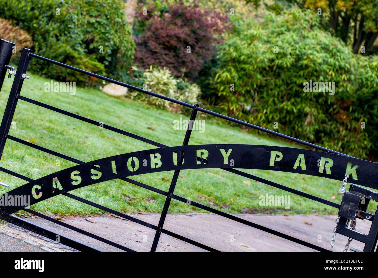 Tor zum Cassiobury Park, Watford, Hertfordshire, England, Großbritannien Stockfoto