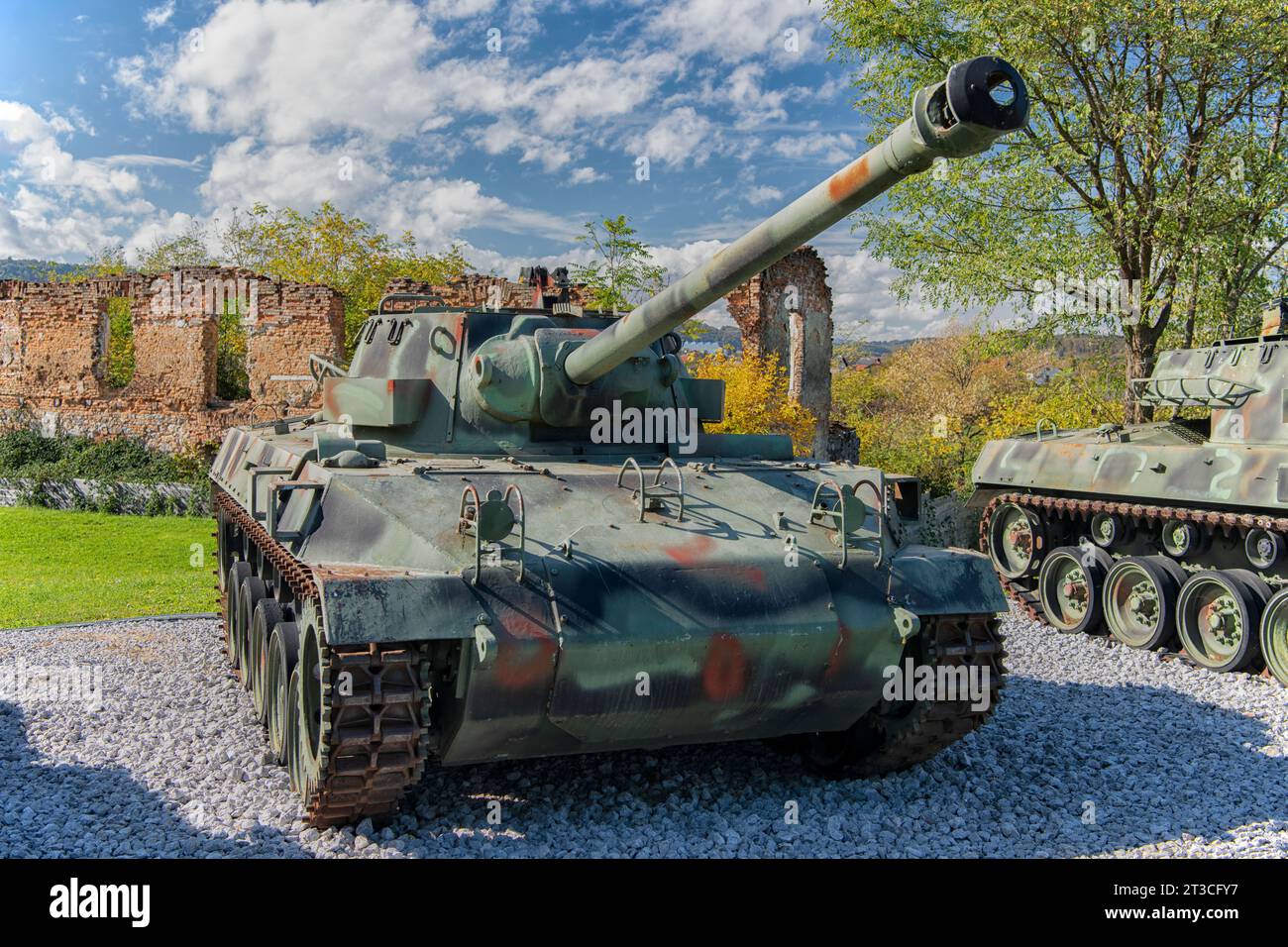 Panzerabwehrgewehr M18 Hellcat im Heimatkriegsmuseum in Karlovac, Kroatien Stockfoto