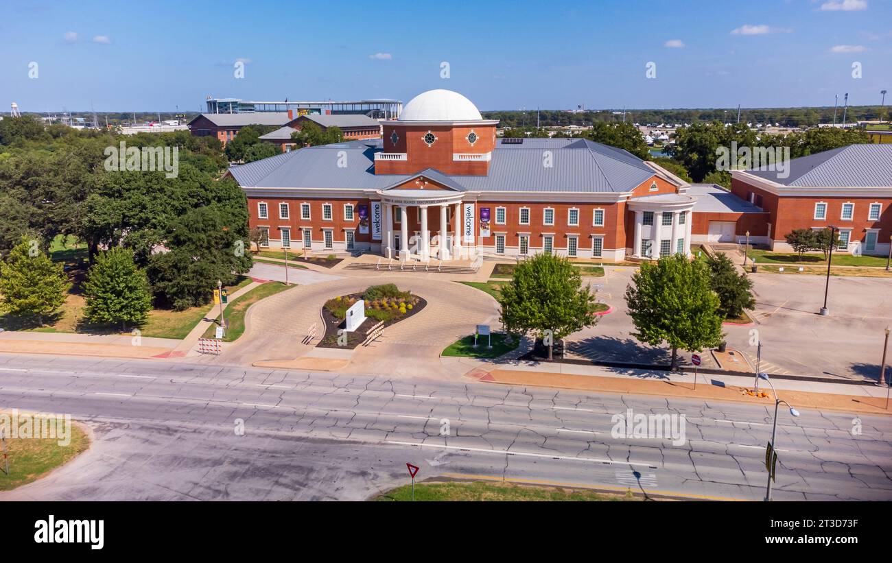 Waco, Texas – 23. September 2023: Harry and Anna Jeanes Discovery Center in der Baylor University in Waco, Texas Stockfoto