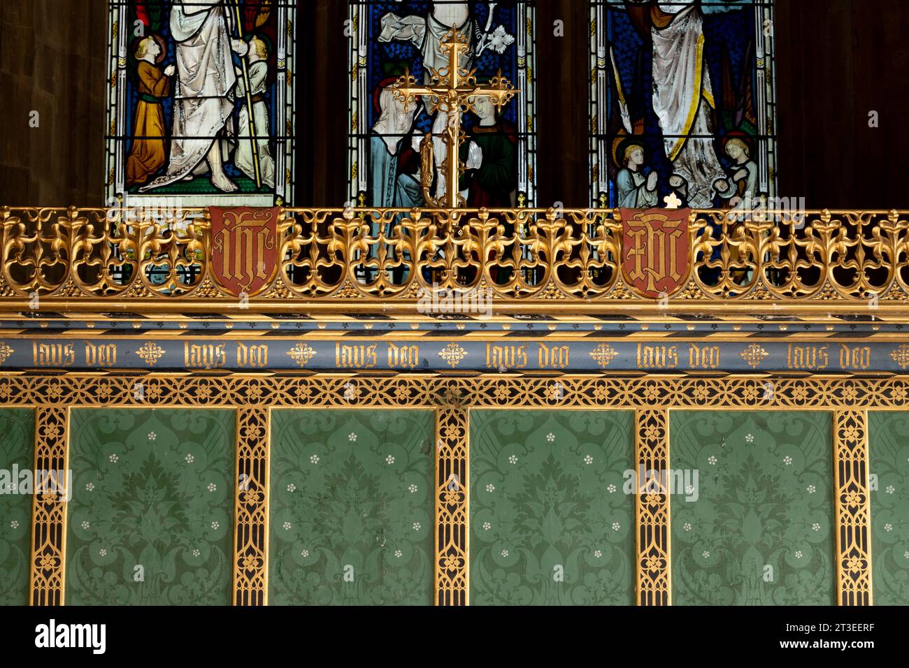 Bildschirm hinter dem Altar, St. Mary Magdalene Church, Duns TEW, Oxfordshire, England, Vereinigtes Königreich Stockfoto