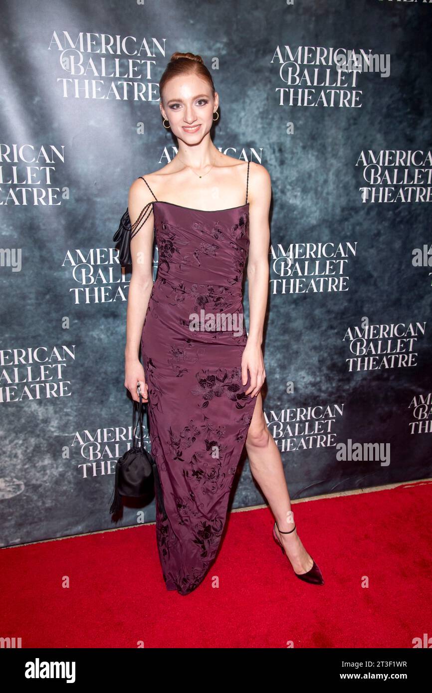 New York, Usa. Oktober 2023. Catherine Hurlin besucht das American Ballet Theatre Fall Gala am David H. Koch Theater im Lincoln Center in New York City. Quelle: SOPA Images Limited/Alamy Live News Stockfoto
