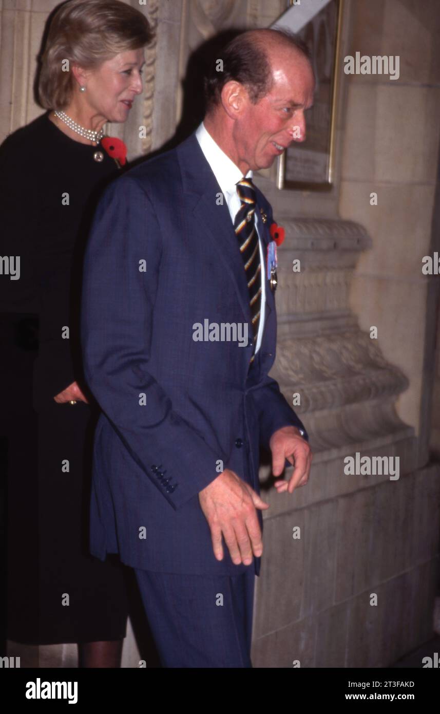 Der Herzog von Kent und Prinzessin Alexandria beim Gedenkfest am 9. November 1996 Foto aus dem Henshaw-Archiv Stockfoto