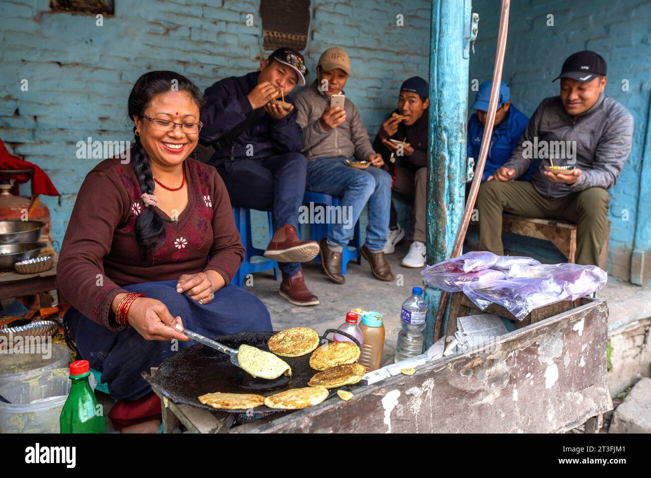 Nepal, Kathmandu, Thamel District, lokales Restaurant Stockfoto