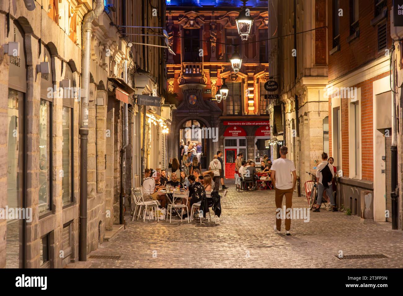 Frankreich, Nord, Lille, 3 Couronnes Street mit Blick auf die alte Börse Stockfoto