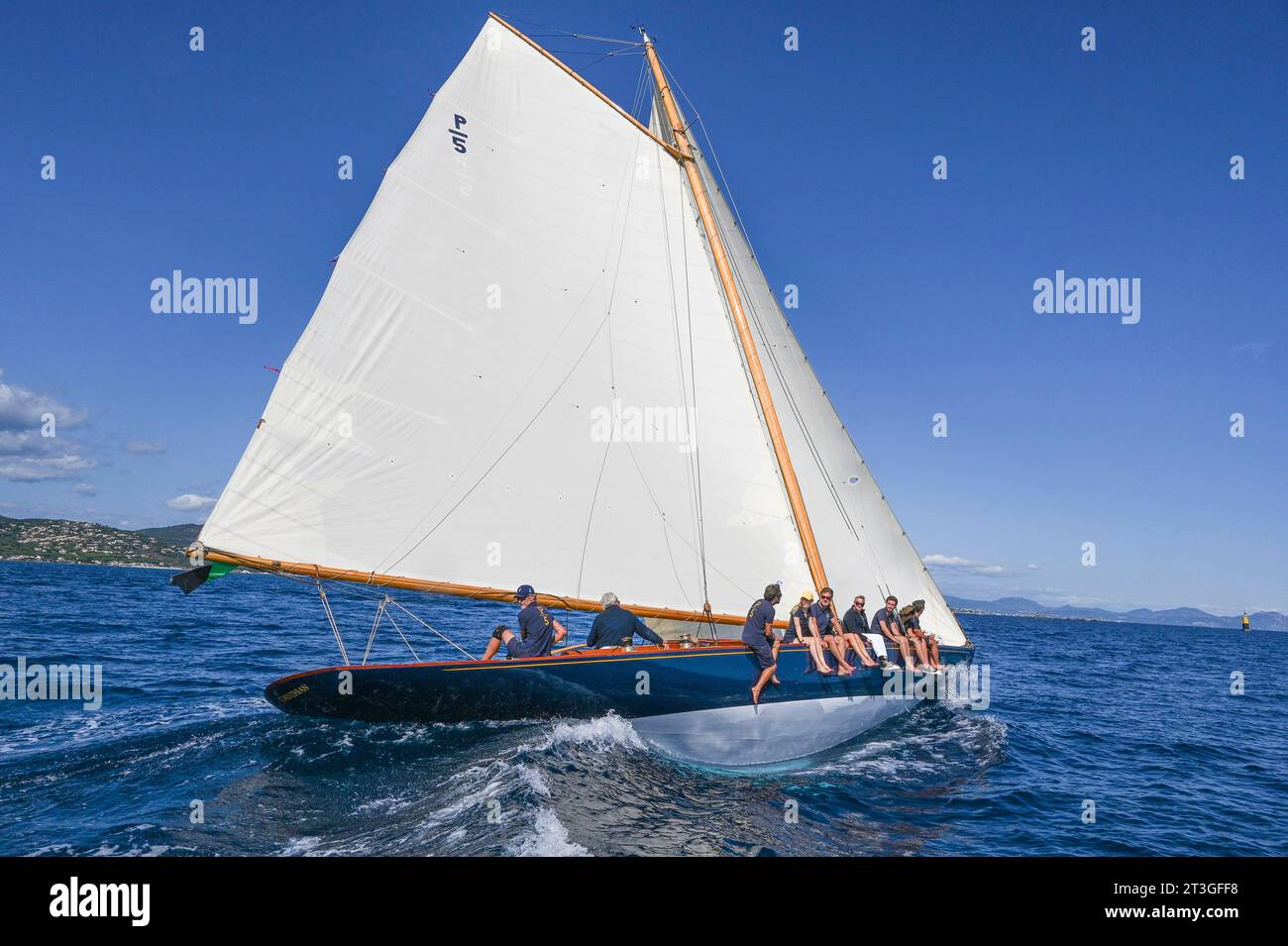 France, Var, Saint Tropez, Corinthian (P5), Pretty Gaff Cutter, der am 5. Mai 1911 auf den Markt kam, wurde von NG Herreshoff entworfen Stockfoto