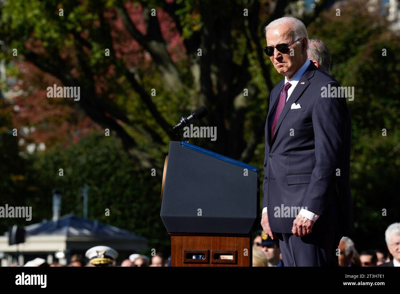 US-Präsident Joe Biden während der Begrüßungszeremonie im Weißen Haus in Washington, DC am Mittwoch, den 25. Oktober 2023. Die Bidens veranstalten den Premierminister zu einem offiziellen Besuch in den Vereinigten Staaten. Guthaben: Yuri Gripas/Pool über CNP Stockfoto