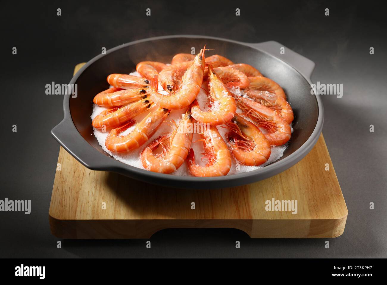 chinesisches Essen: Salzen gegrillte Garnelen (Garnelen), gegrillte Jumbo Shrimps, Daeha GUI Stockfoto