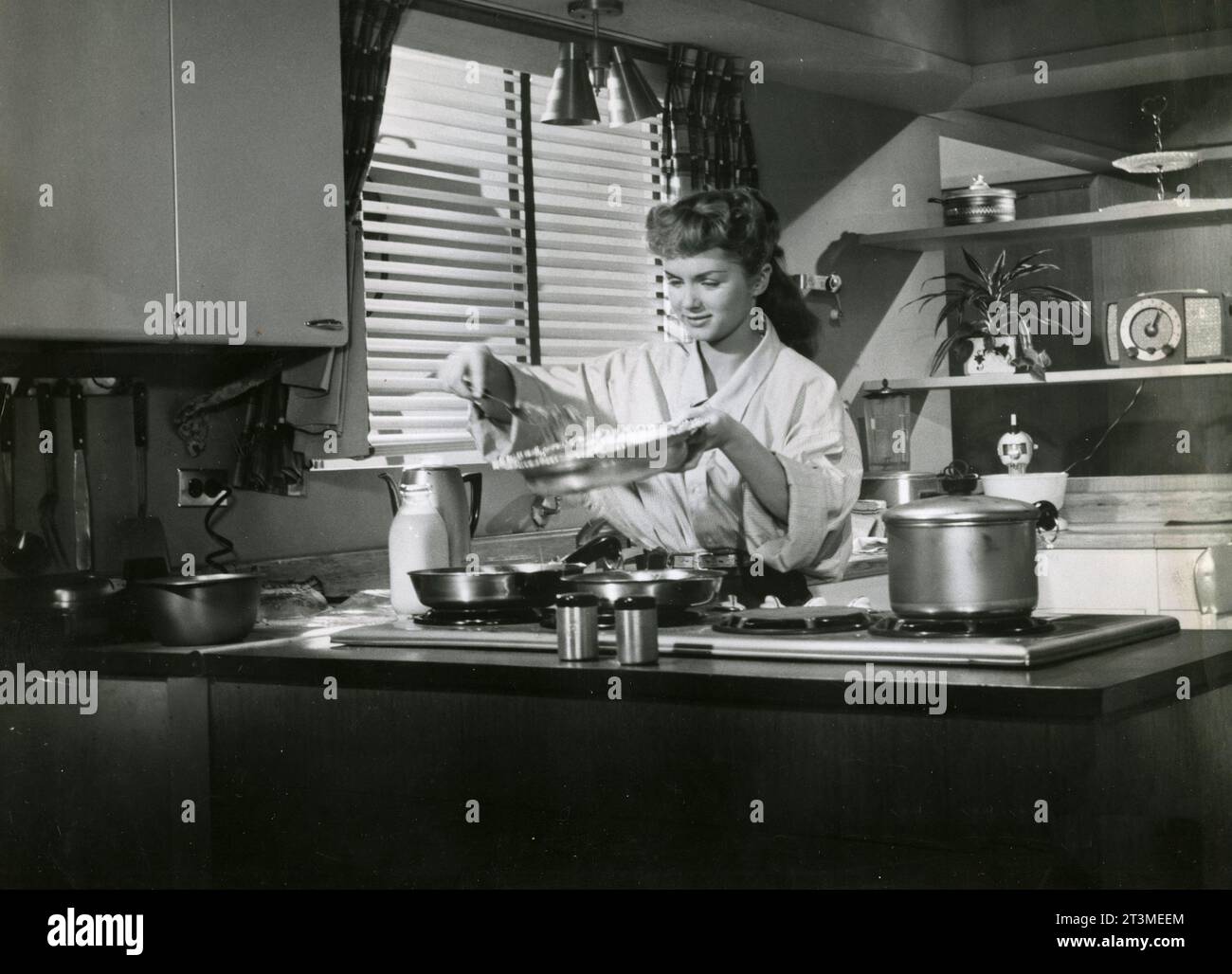 Die US-amerikanische Schauspielerin Debbie Reynolds in dem Film Susan Slept Here, USA 1954 Stockfoto