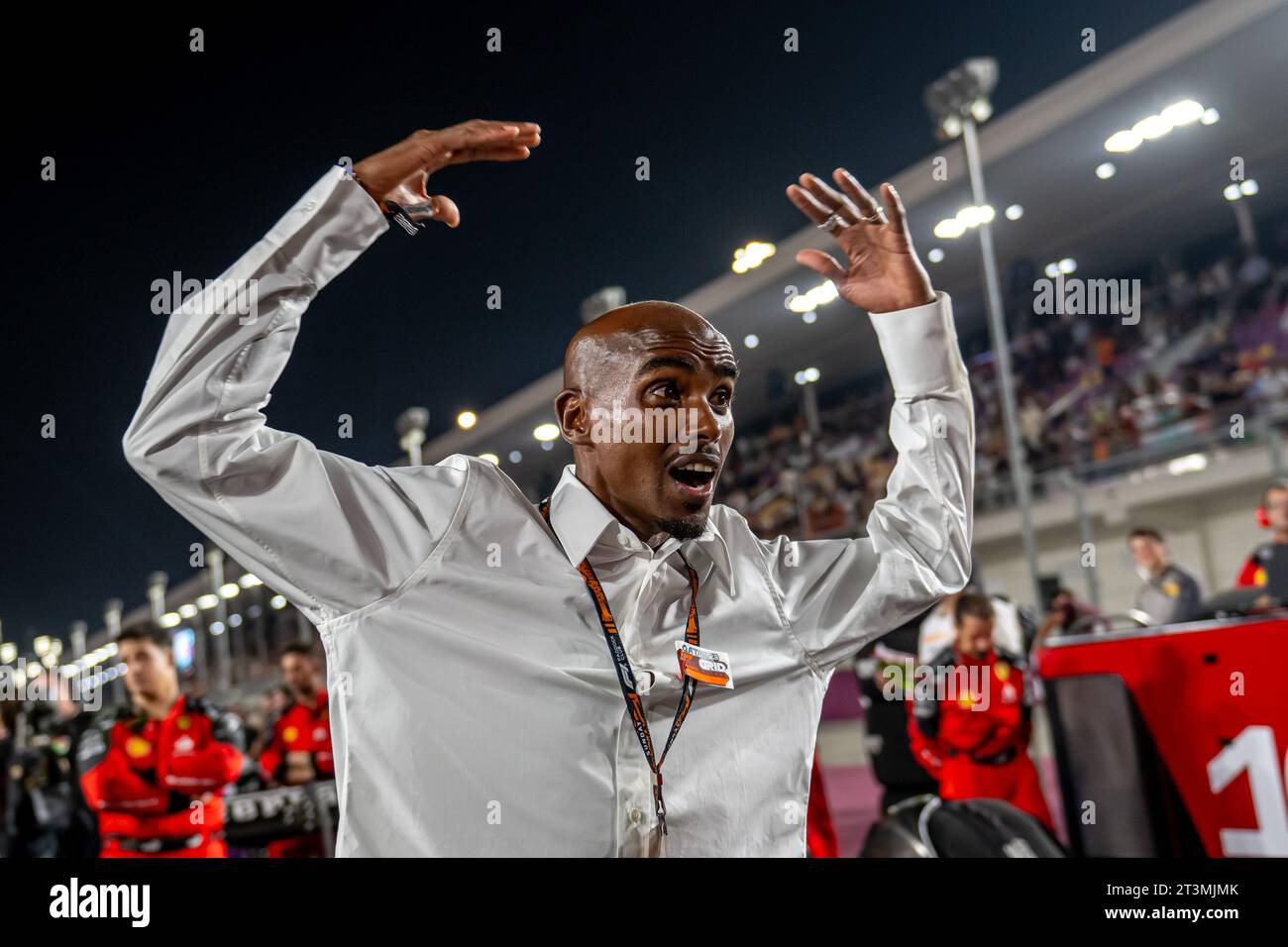 INTERNATIONAL CIRCUIT, LOSAIL - 08. OKTOBER: MO Farah, während des Qatar Grand Prix Qatar auf dem International Circuit am Sonntag, 08. Oktober 2023 in Lusail, Losail. (Foto: Michael Potts/BSR Agency) Credit: BSR Agency/Alamy Live News Stockfoto