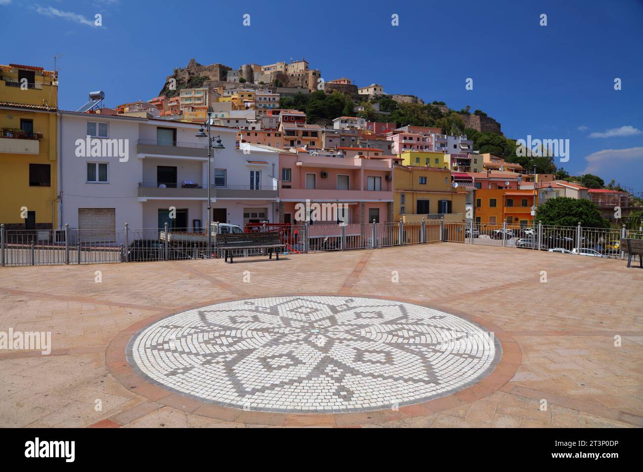 Castelsardo Stadt auf der Insel Sardinien, Italien. Landschaft in der Provinz Sassari, Golf von Asinara auf Sardinien. Stockfoto