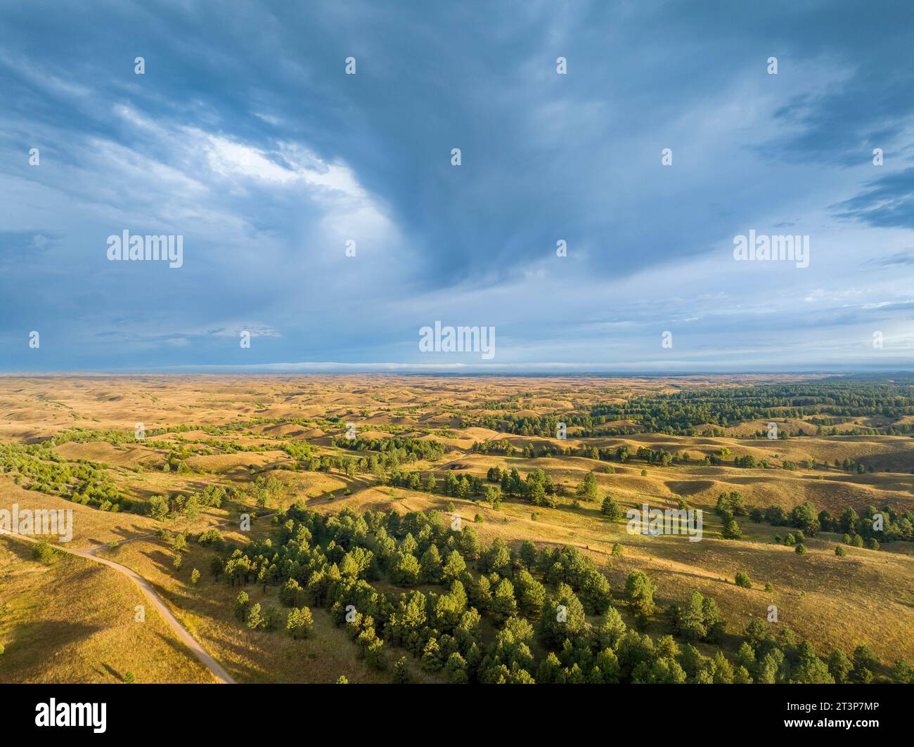 Nebraska Sandhills im Nebraska National Forest, Luftansicht im Spätsommer Stockfoto