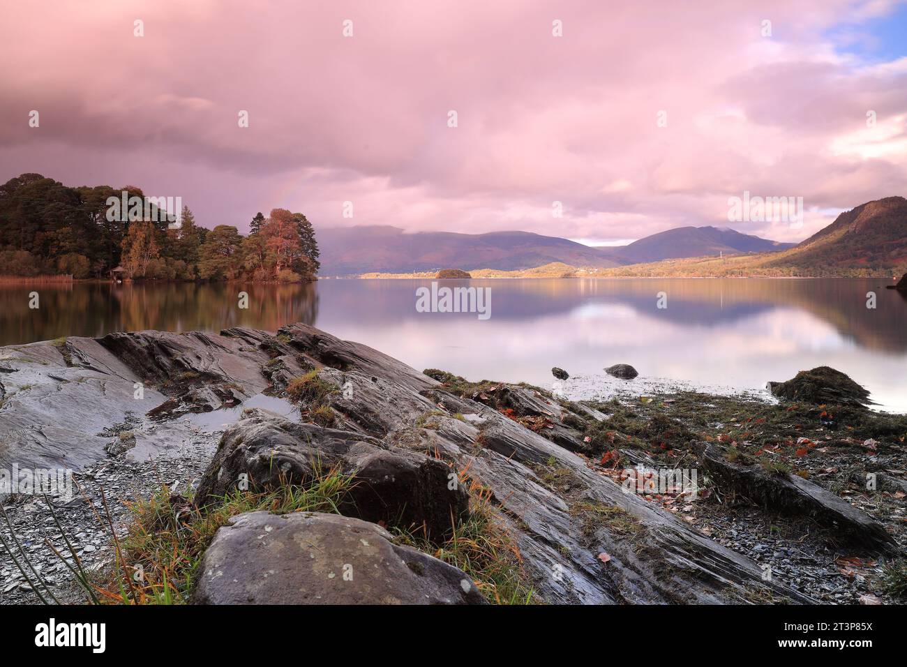 Bilder des Lake District bei derwentwater und Cat Bells. Fellwalk. Stockfoto