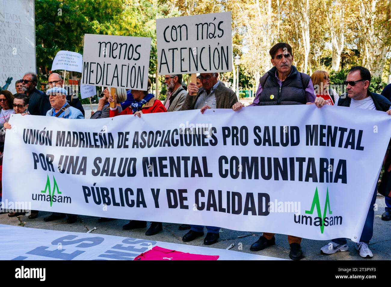 Bürger nehmen an Demonstrationen gegen den Rückgang der psychischen Gesundheit und der öffentlichen Gesundheitsversorgung Teil. Madrid, Madrid, Comunidad de Madrid, Spanien, Europa Stockfoto