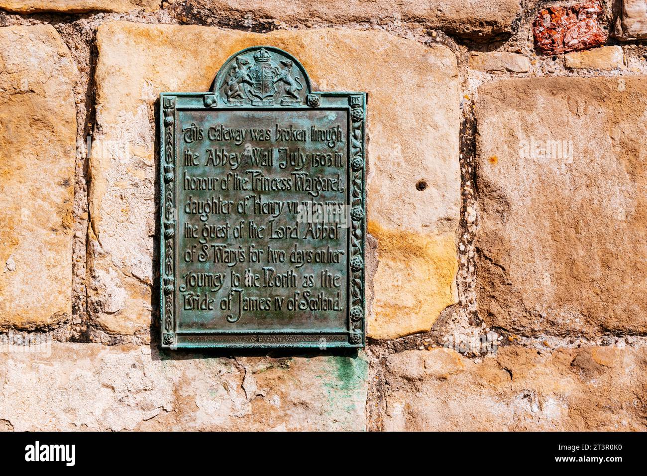Abbey Wall Gateway Marker. Queen Margaret's Arch, Ausstellungsplatz. York, North Yorkshire, Yorkshire und The Humber, England, Vereinigtes Königreich, Europa Stockfoto