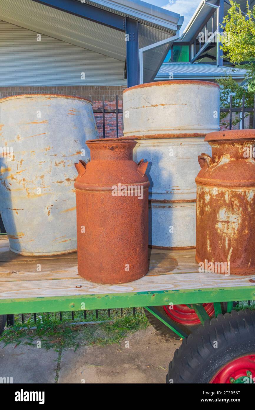 Zugdepot der Austin Steam Train Association in Cedar Park Texas. Heritage Train Depot und Zugfahrt. Alte Zugdepot-Ausrüstung. Stockfoto