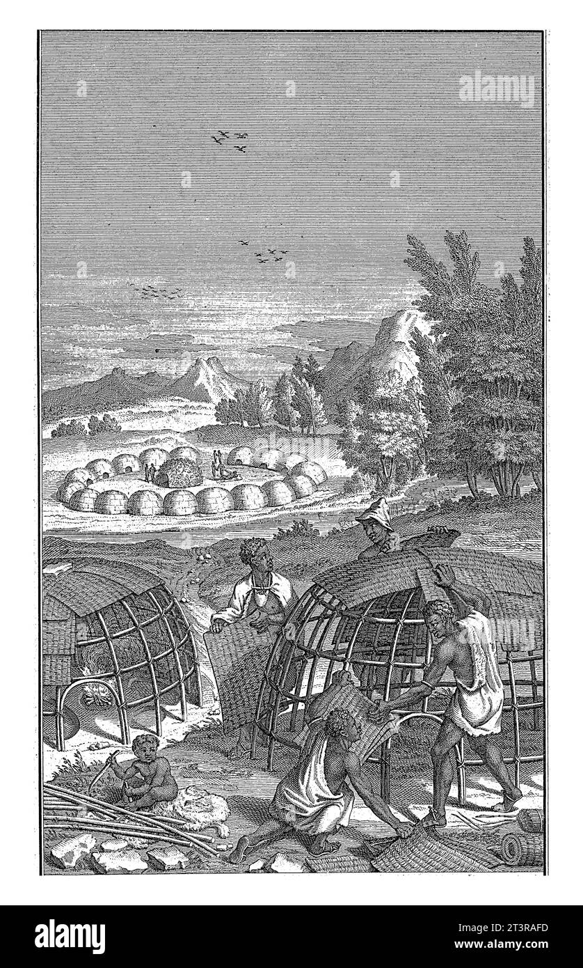 Khoi baut eine Hütte, Jan Caspar Philips, 1727 Landschaft mit Khoi baut eine ovale Hütte mit Stöcken, Matten und Fellen. Im Hintergrund ein Dorf, das Stockfoto