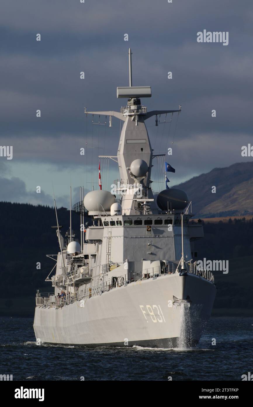 Zr. Frau Van Amstel (F831), eine Mehrzweckfregatte der Karel-Portier-Klasse, die von der Royal Netherlands Navy (Koninklijke Marine) betrieben wird. Stockfoto