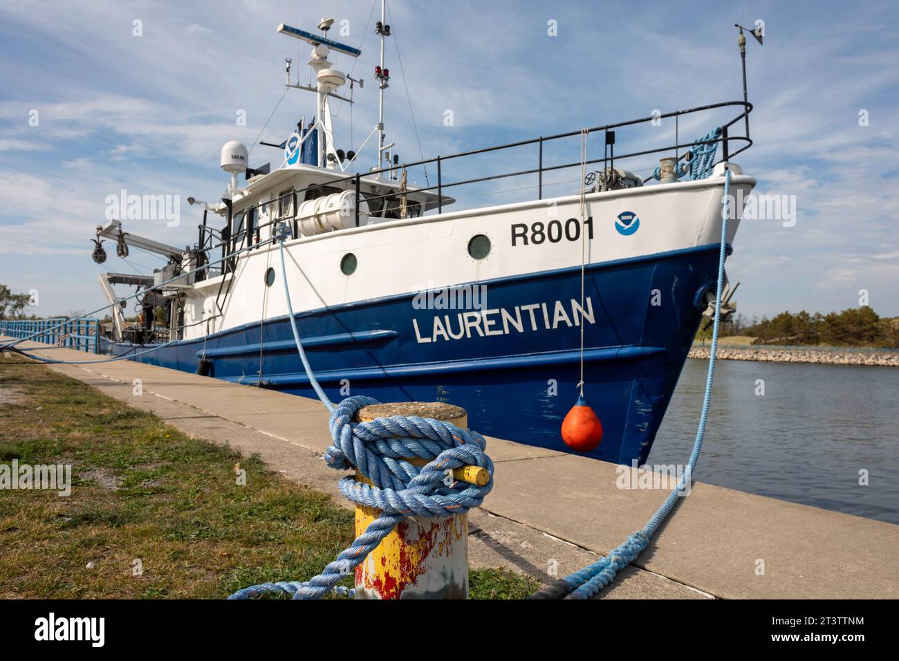 Muskegon, Michigan - The Laurentian, ein Umweltforschungsschiff der Great Lakes, das von der National Oceanic and Atmospheric Administration (NOAA) betrieben wird Stockfoto