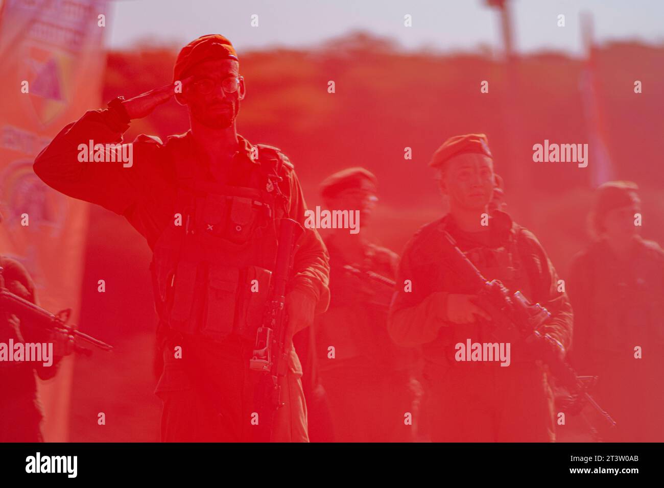 Zikim Militärstützpunkt, Israel, 21. September 2023 - IDF - Such- und Rettungsbrigade der israelischen Armee langer marsch und Abschlussfeier. Stockfoto