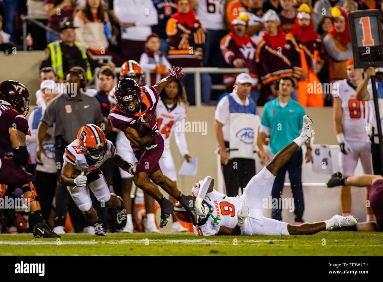 26. Oktober 2023 Virginia Tech Hokies Wide Receiver Xayvion Turner