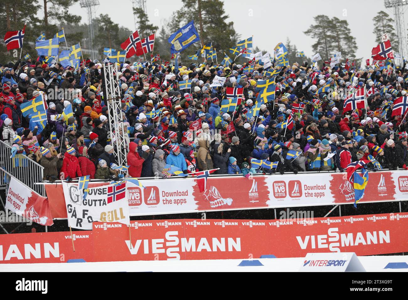 Viessmann Werbebanden FIS NORDISCHE SKI-WELTMEISTERSCHAFT 2015 in Falun, Schweden am 27.02.2015 Stockfoto