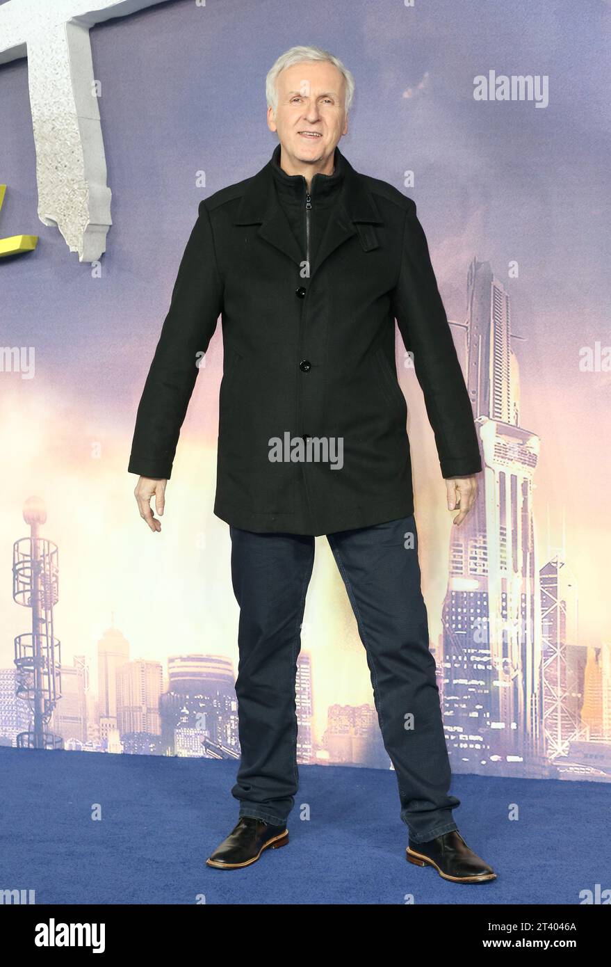 James Cameron nimmt an der Weltpremiere von „Alita: Battle Angel“ am Odeon Leicester Square in London Teil. Stockfoto