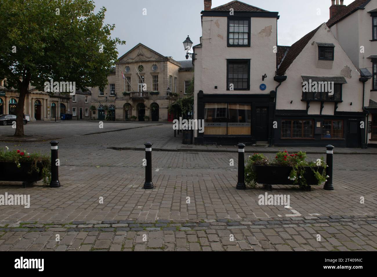 Wells Town Hall and Market Place, Somerset, England, Großbritannien Stockfoto