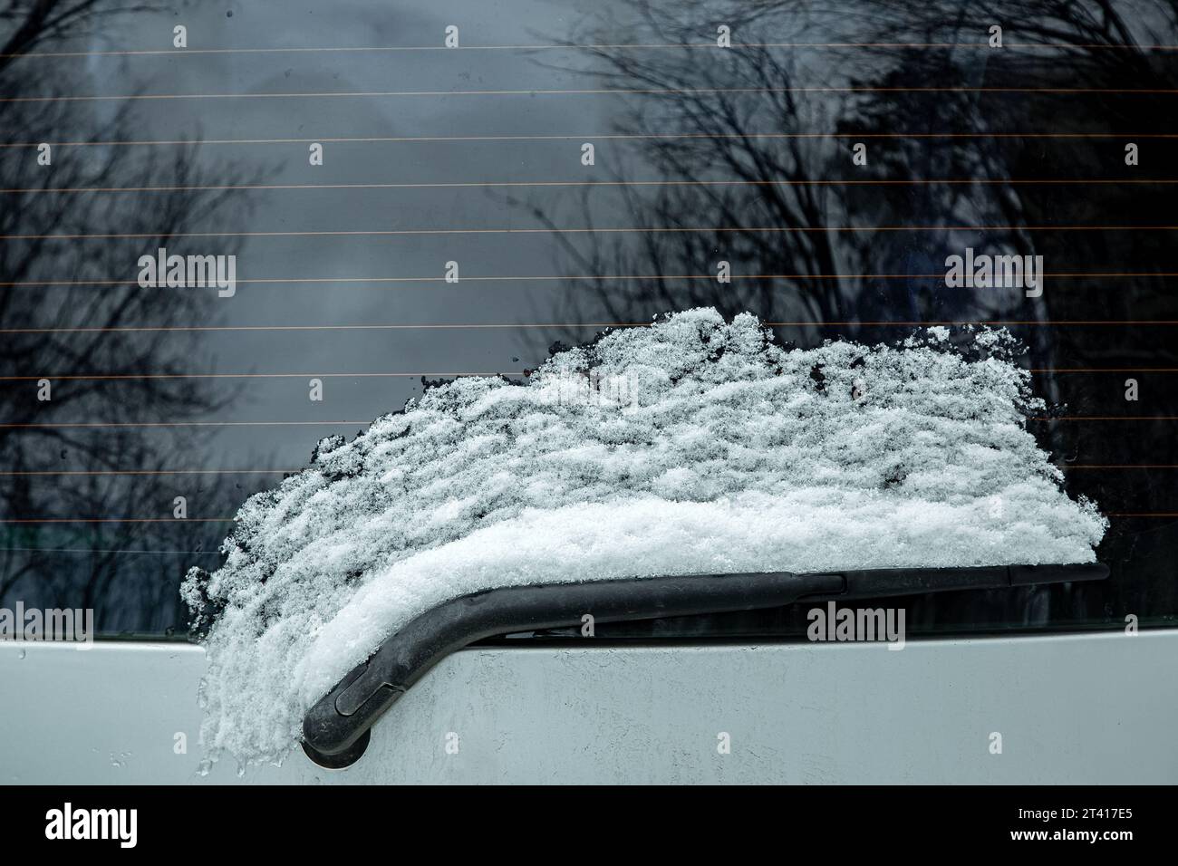 Auto Windschutzscheibe Auftauen Eis Pov Von Innen Mit Dash Stockfoto und  mehr Bilder von Auftauen - iStock