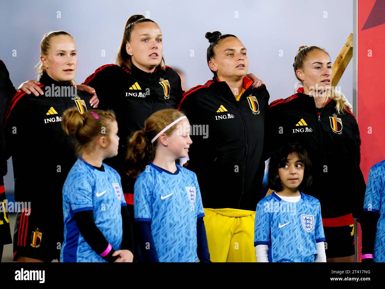 Die Belgier Feli Delacauw, Tine de Caigny, Nicky Evrard und Tessa Wullaert stehen vor dem Spiel der Gruppe A1 der UEFA Women's Nations League im King Power Stadion Leicester. Bilddatum: Freitag, 27. Oktober 2023. Stockfoto