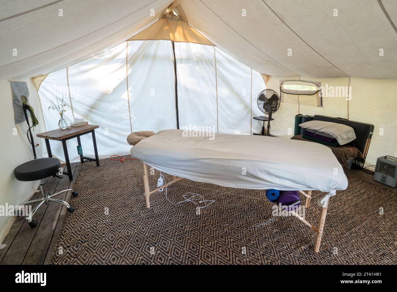 Nachrichtenzelt, Minam River Lodge, Oregon. Stockfoto