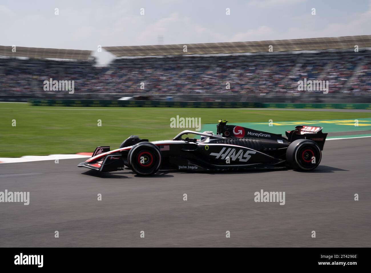 Großer Preis Von Mexiko-Stadt, Mexiko. Oktober 2023. Nico HŸlkenberg fährt für Haas-Ferrari in Wagen 27. Quelle: Lexie Harrison-Cripps/Alamy Live News Stockfoto