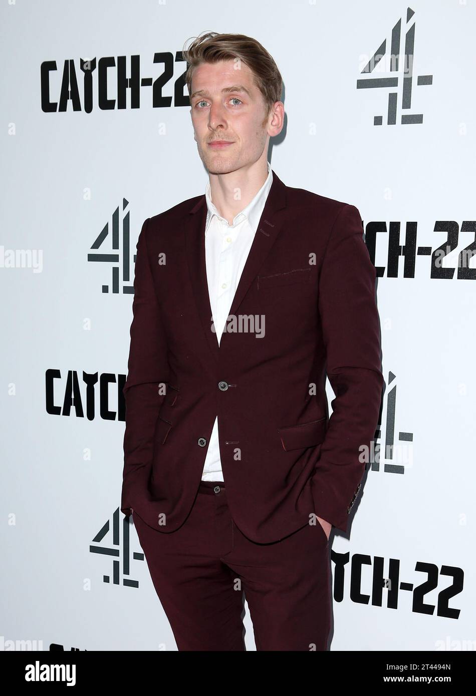 Ian Toner nimmt an der britischen Premiere „Catch 22“ im Vue Westfield in London Teil. Stockfoto