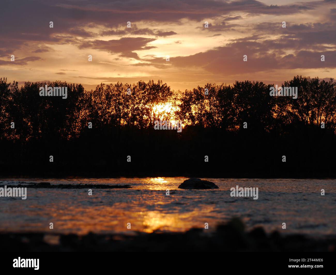 Wunderschöner Sonnenuntergang auf der St-Laurence Stockfoto