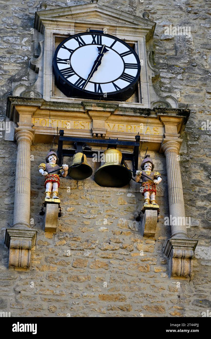 Uhr und Glocken am Carfax Tower, Oxford Stockfoto