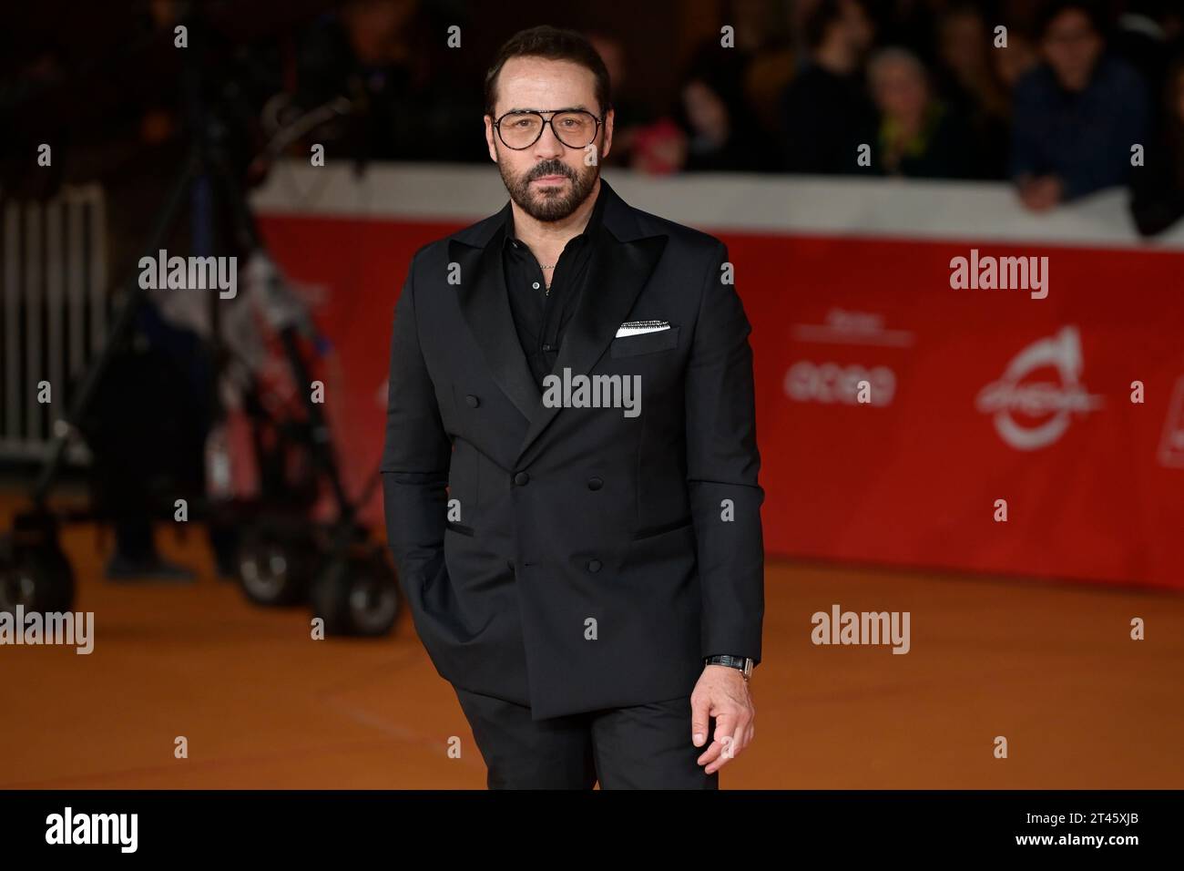 Rom, Italien. Oktober 2023. Jeremy Piven besucht den roten Teppich des Films „die Performance“ beim Rome Film fest 2023 im Auditorium Parco della Musica. Quelle: SOPA Images Limited/Alamy Live News Stockfoto