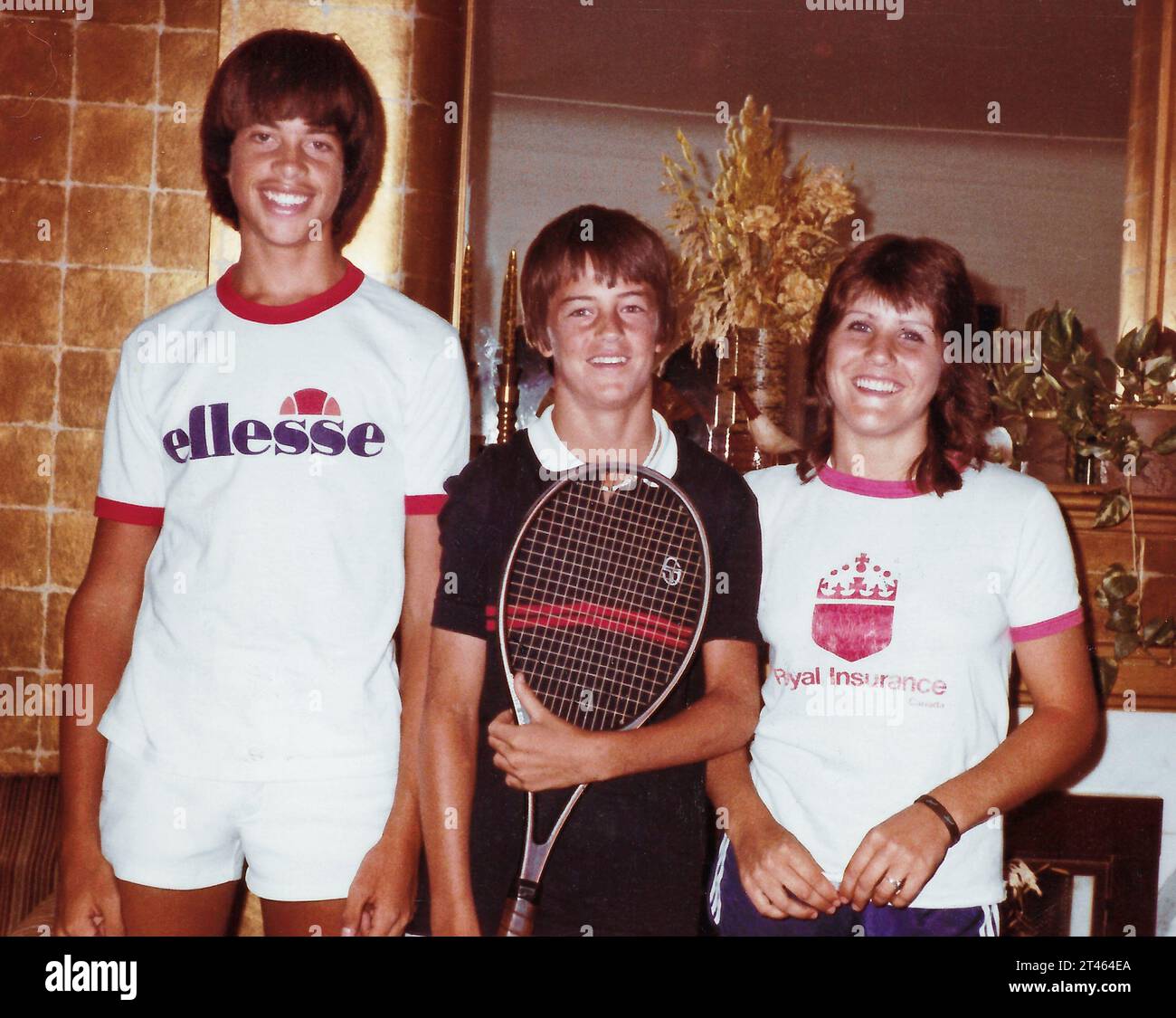 2. Juni 2021: Der talentierte Juniortennisspieler Matthew Perry [Mitte] vor seiner Rolle als Chandler Bing in „Friends“, einer der beliebtesten Shows der Fernsehgeschichte. Dateifoto: Persönliches Foto 1985, Hamilton, Ontario, Kanada. Foto: Brent Perniac/AdMedia/MediaPunch Stockfoto