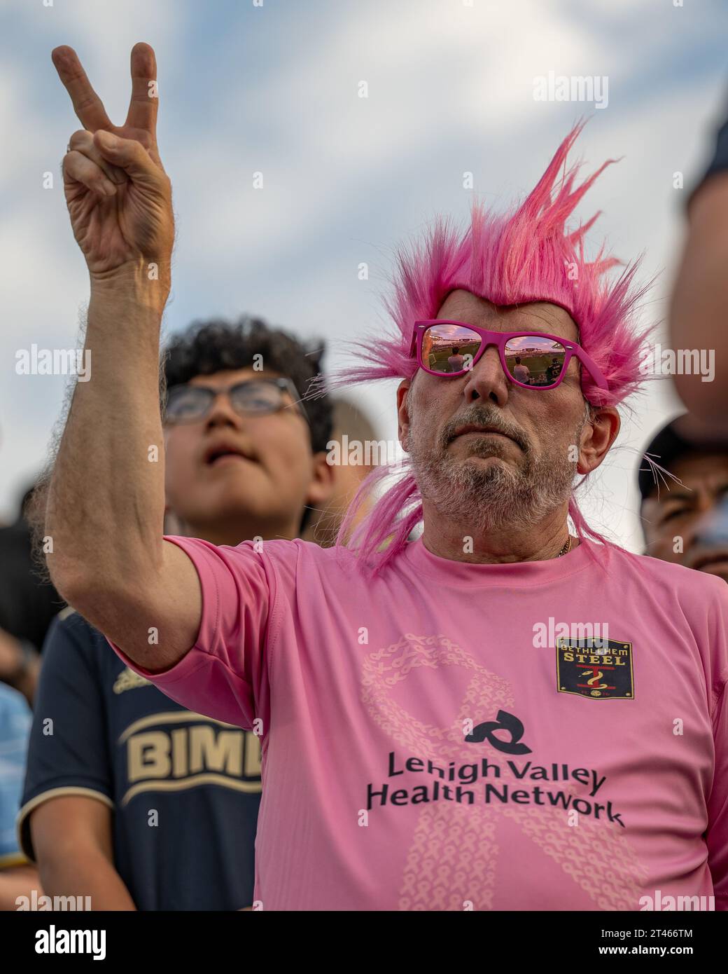 Chester, PA USA, am 28. Oktober 2023, feuern die Fans die Philadelphia Union an, als sie die New England Revolution 3-1 in einem MLS Playoff-Spiel besiegen. Quelle: Don Mennig / Alamy News Stockfoto