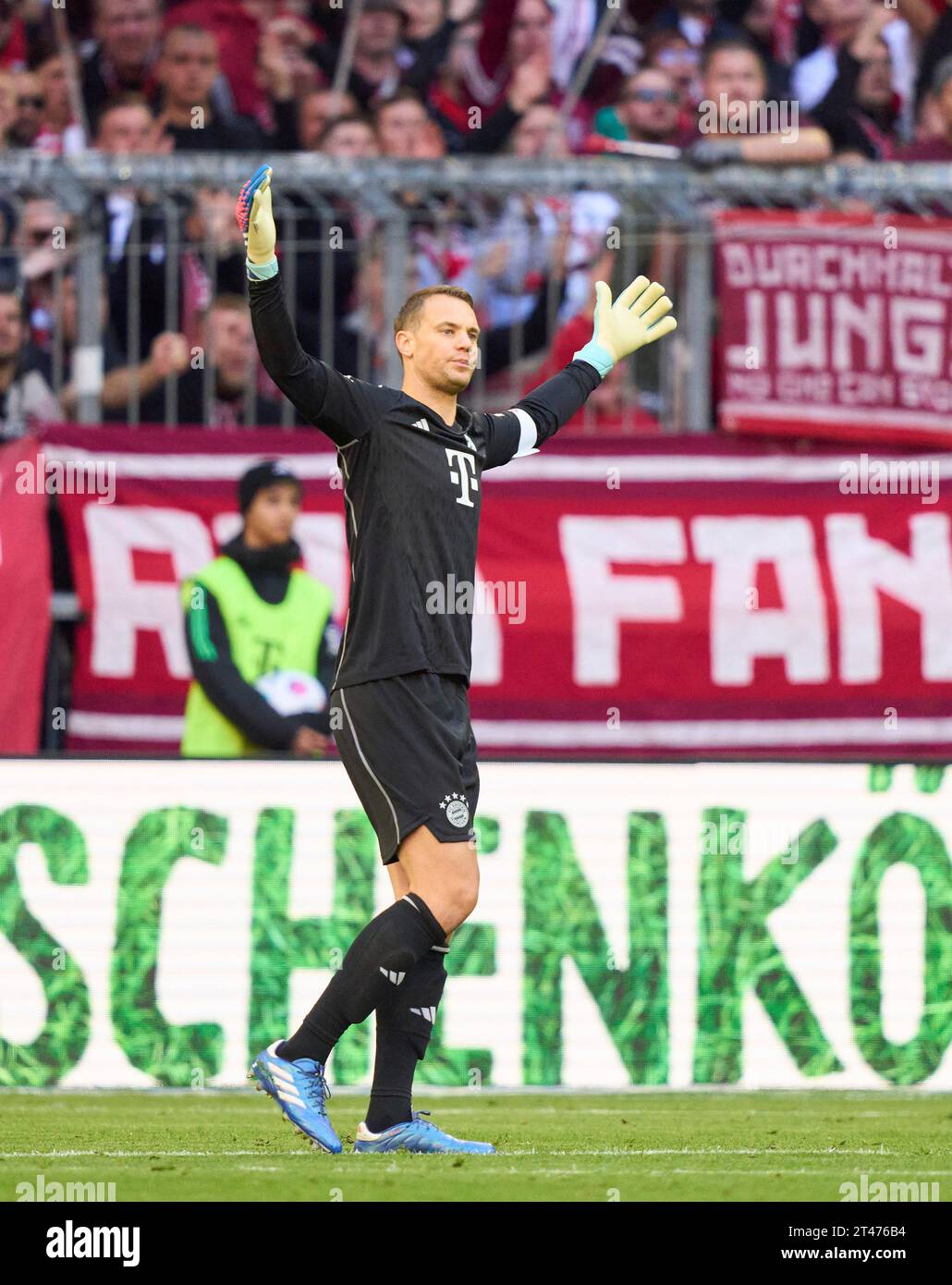 Im Spiel FC BAYERN MÜNCHEN - SV DARMSTADT 98 am 8. Oktober 2023 in München. Saison 2023/2024, 1.Bundesliga, FCB, München, Spieltag 9, 9.Spieltag © Peter Schatz / Alamy Live News - DFL-VORSCHRIFTEN VERBIETEN DIE VERWENDUNG VON FOTOGRAFIEN als BILDSEQUENZEN und/oder QUASI-VIDEO - Stockfoto