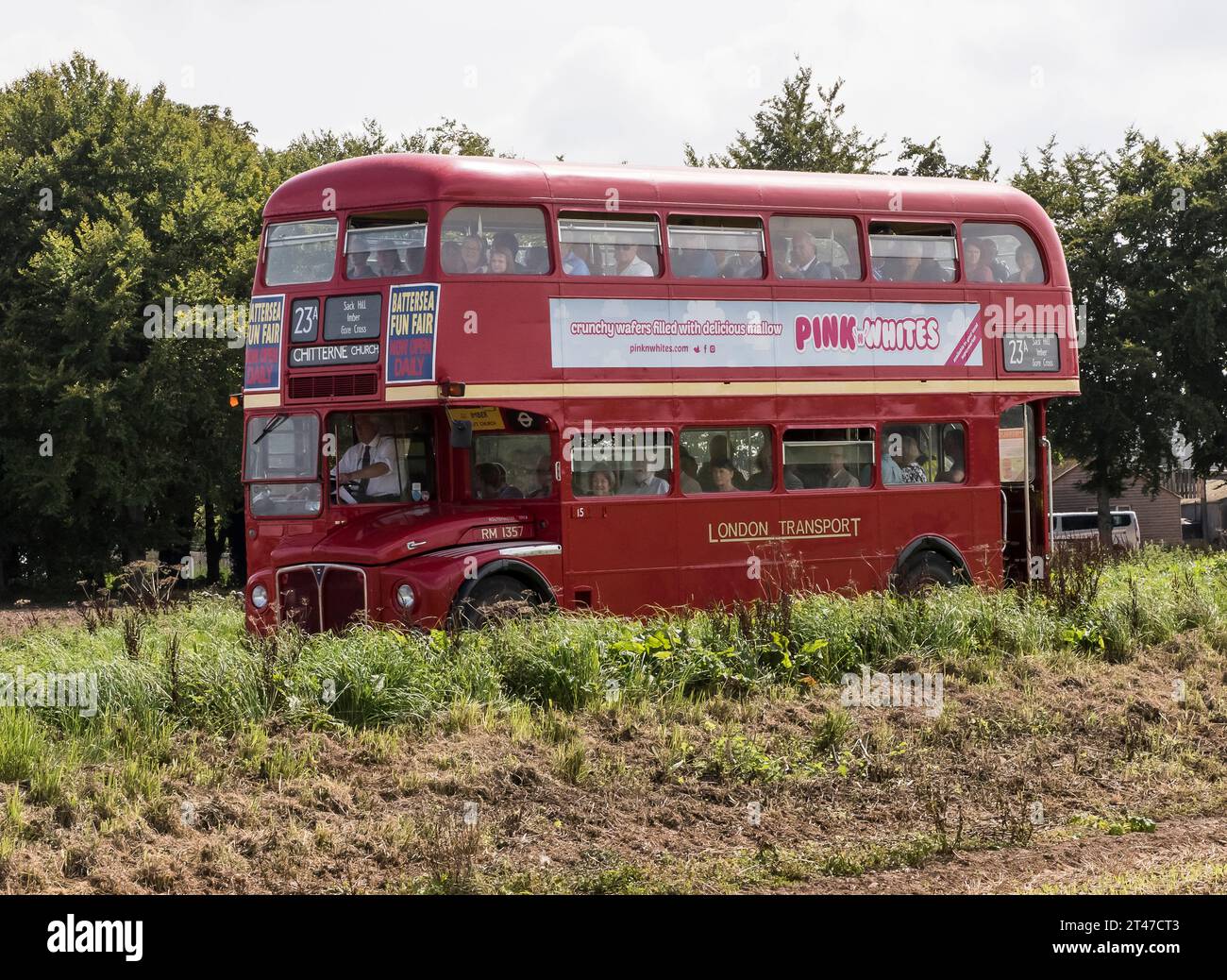 Imberbus 2017, klassischer Bus auf der Salisbury Plain Stockfoto