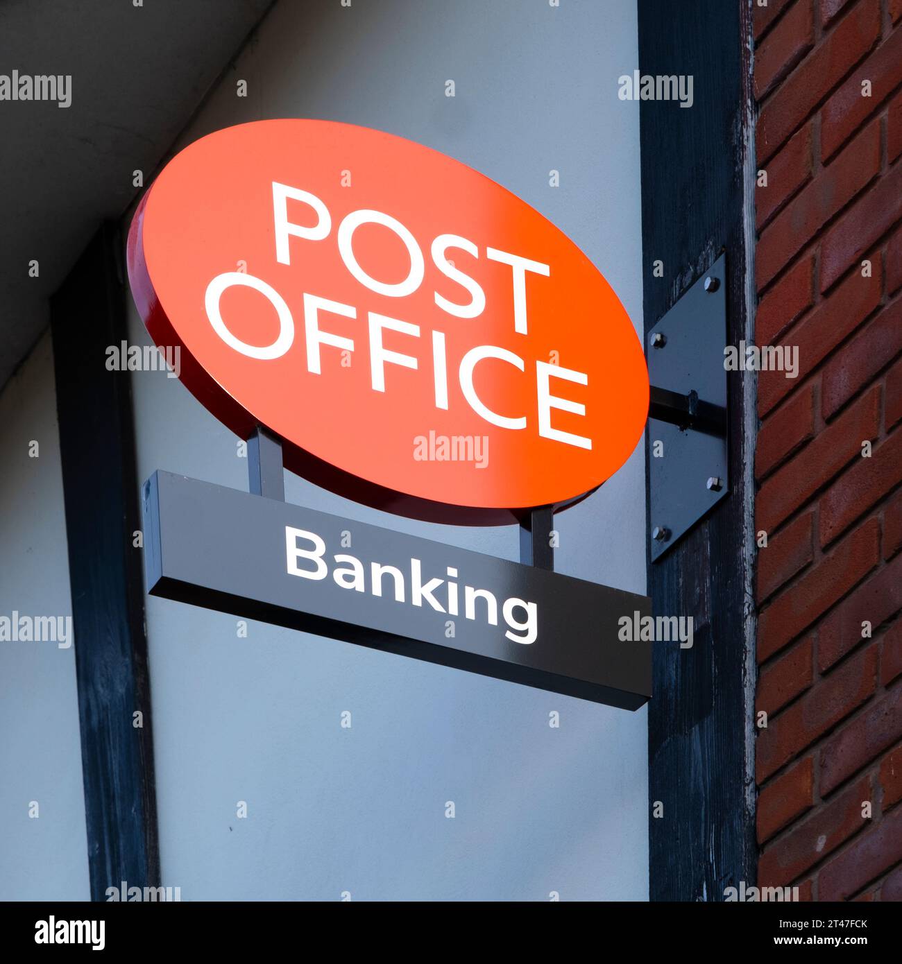 Postamt-Bankschild an der Außenwand UK Stockfoto