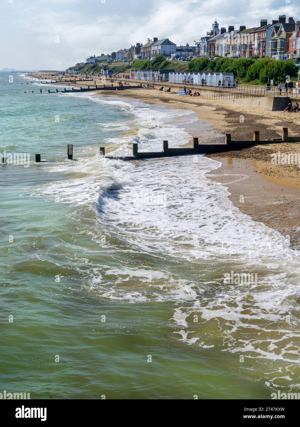 Ein typischer Sommertag am Strand von Southwold in Suffolk, England. Stockfoto