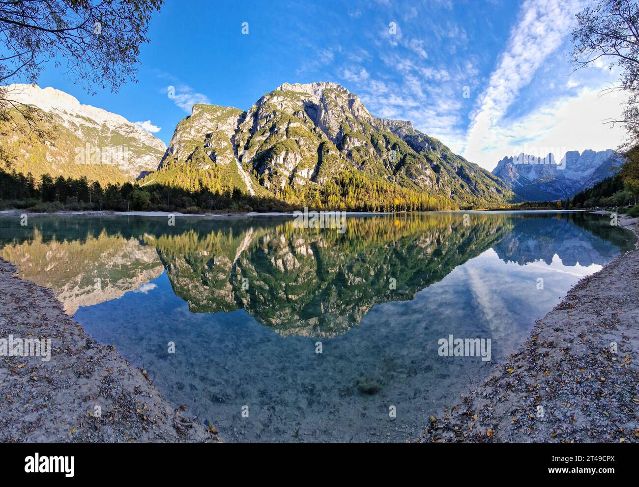 Berg am Dürrensee in den Dolomiten Stockfoto