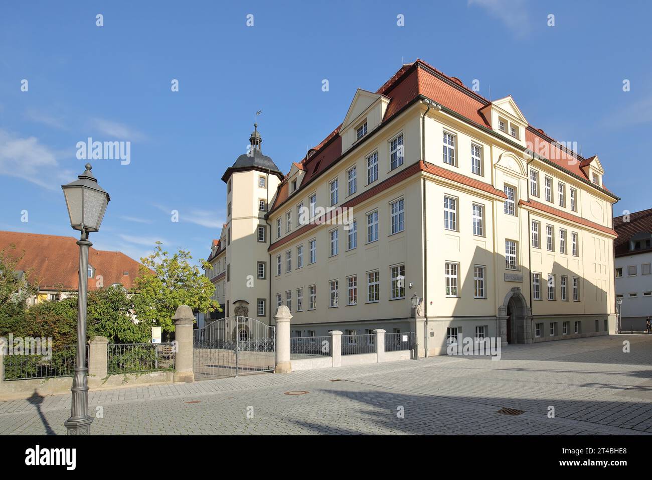 Grundschule und Neuschloss, Neustadt an der Aisch, Mittelfranken, Franken, Bayern, Deutschland Stockfoto