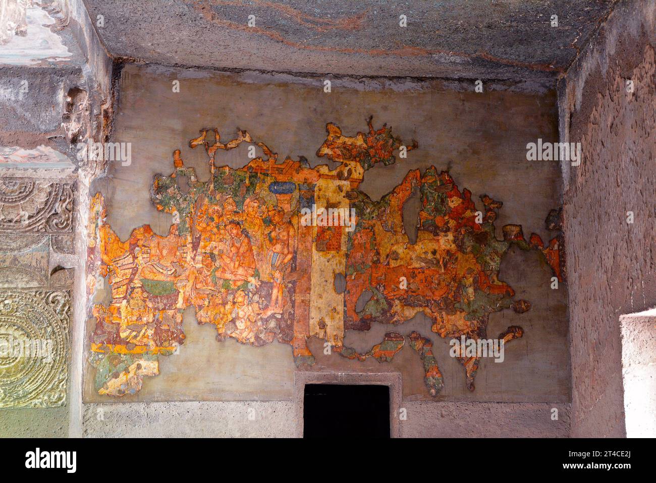 Höhle Nr. 1. Erzählung aus dem Maitribala, Innengang, rechte Wand. Ajanta Caves, Aurangabad, Maharashtra, Indien Stockfoto
