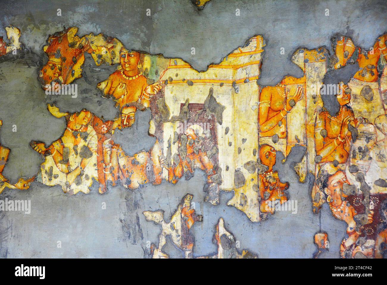 Höhle Nr. 1. Prabhasa: Escorts diskutieren die gefährliche Verführung des Elefanten von König Prabhasa, innere rechte Mauer. Ajanta Höhlen, Aurangabad, Mahar Stockfoto