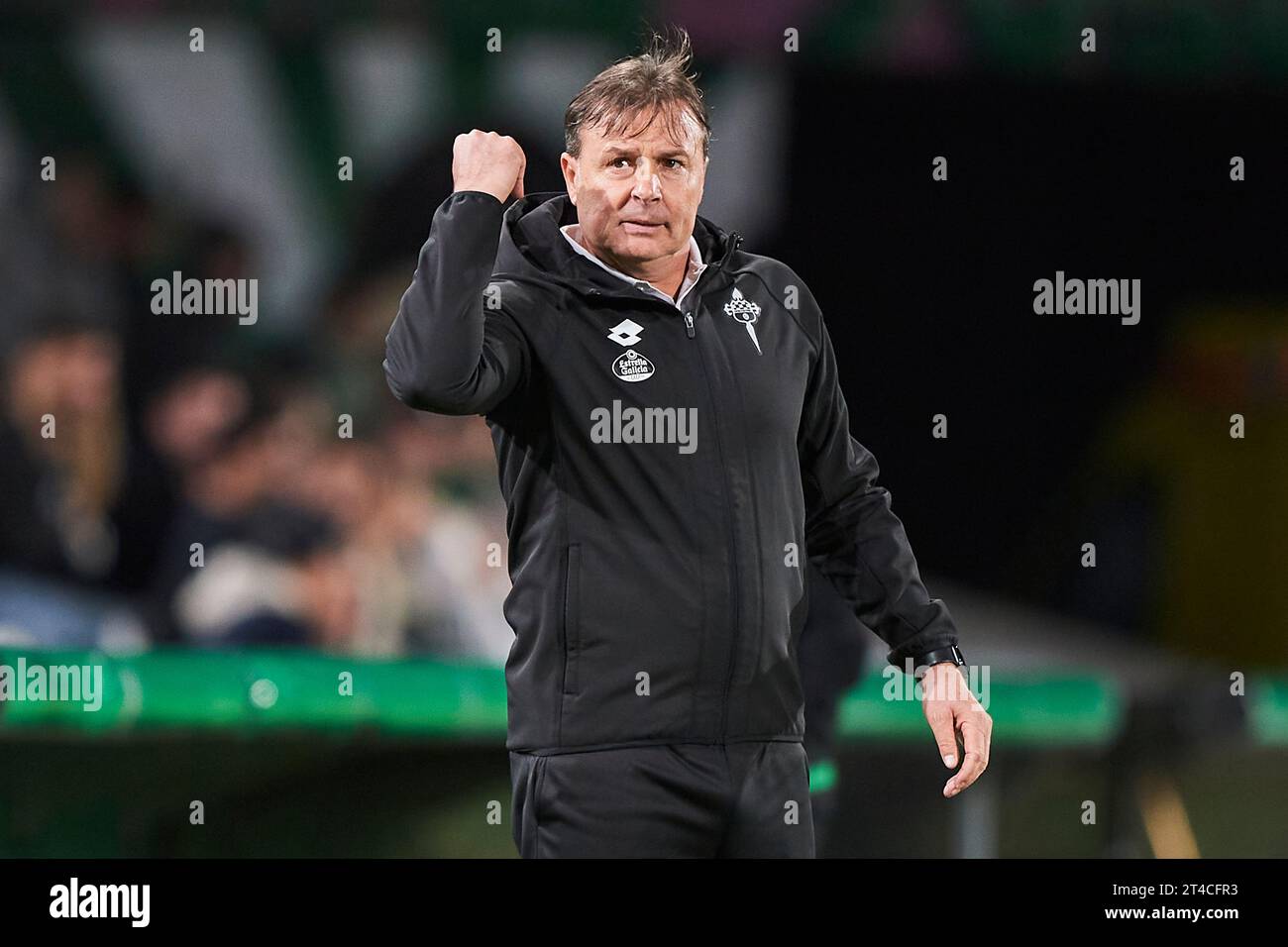 Racing Club Ferrol Cheftrainer Cristobal Parralo reagiert beim LaLiga Hypermotion Spiel zwischen Real Racing Club und Racing Club Ferrol in Estadio Stockfoto