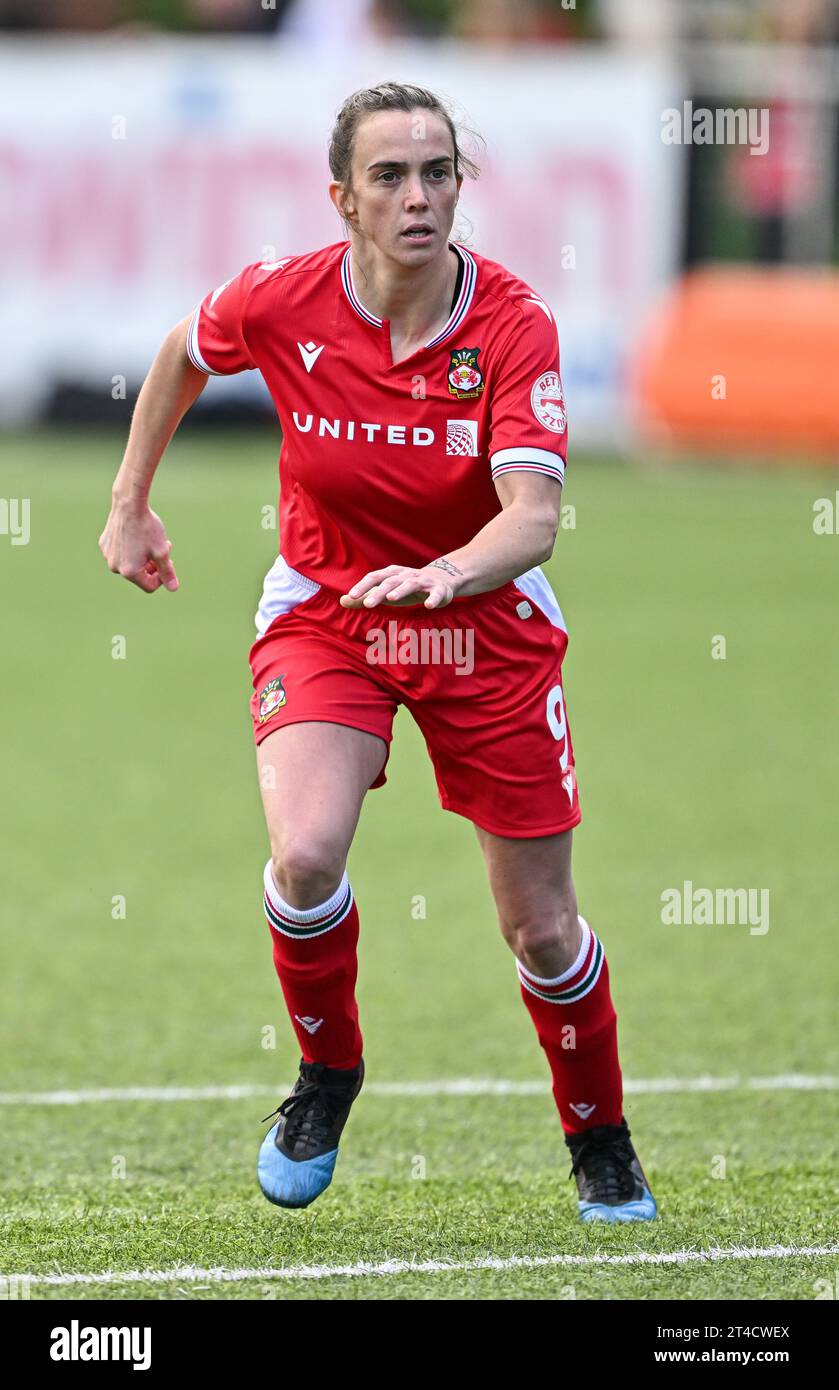 Rhosymedre, Wrexham County Borough, Wales. Oktober 2023. Wrexham's Rosie Hughes, Wrexham Association Football Club Women V The New Saints of Oswestry Town & Llansantffraid Football Club/The New Saints Women im Y Stadiwm Roc/The Rock Stadium, im Genero Adran Premier. (Kreditbild: ©Cody Froggatt/Alamy Live News) Stockfoto